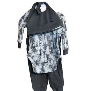 Kyle and Deena 3 piece set boys NWT 0-3M